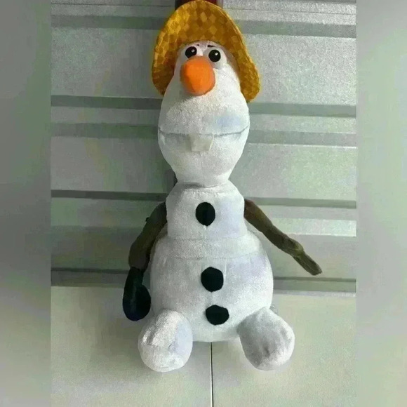Disney Other - Disney Olaf talking plush
